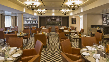 1548638279.9713_r631_Viking Ocean Cruises Viking Star Manfredis Italian Restaurant.jpg